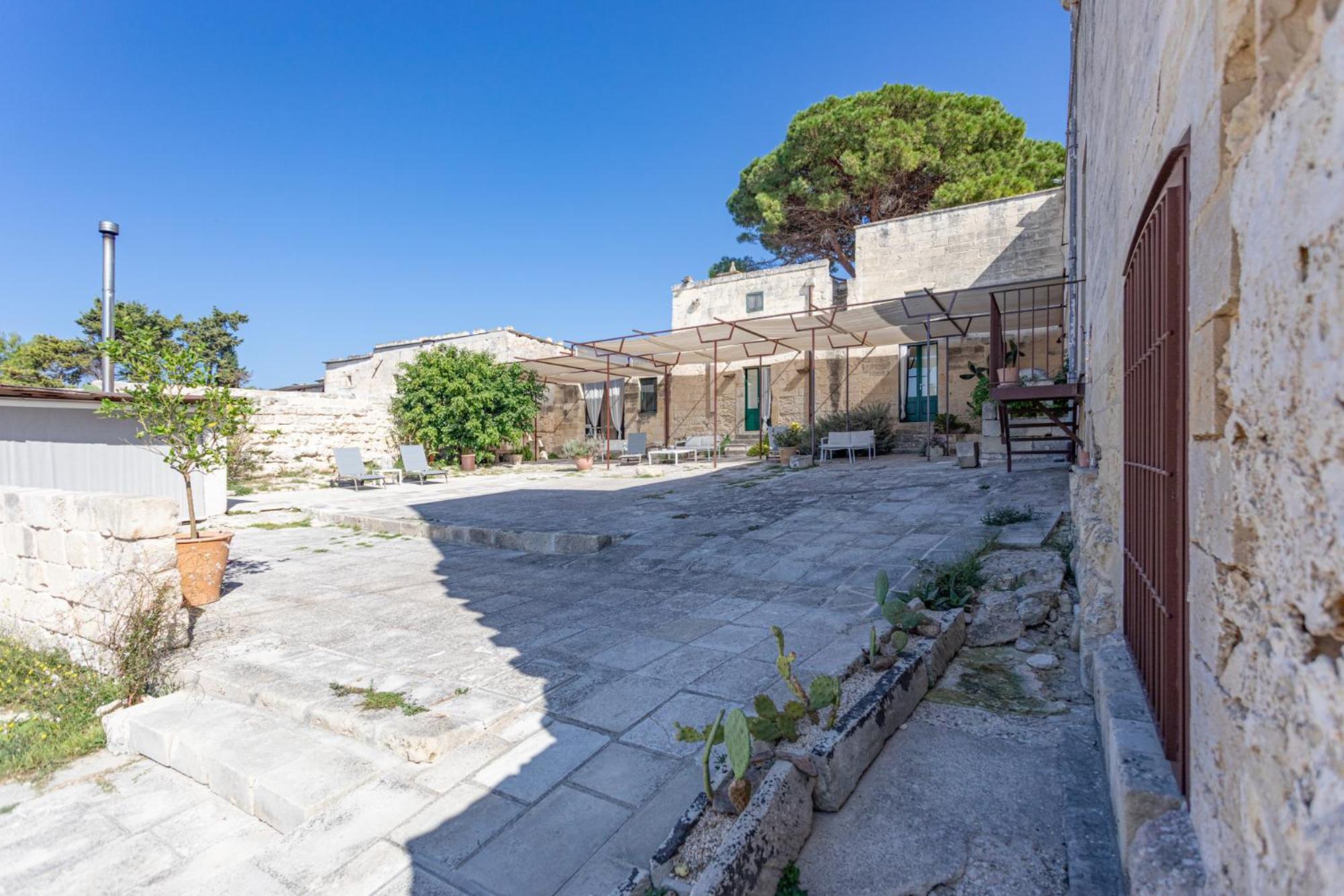 Masseria Torre Sant'Andrea Melendugno Exterior photo